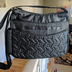 NWOT LUG Breeze Handbag - crossbody or shoulder